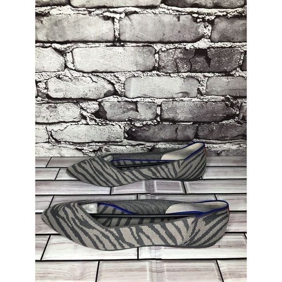 Rothy’s The Point Retired Grey Zebra Fabric Stripe Flats Women Sz 9.5M US/41EU - Picture 8 of 16